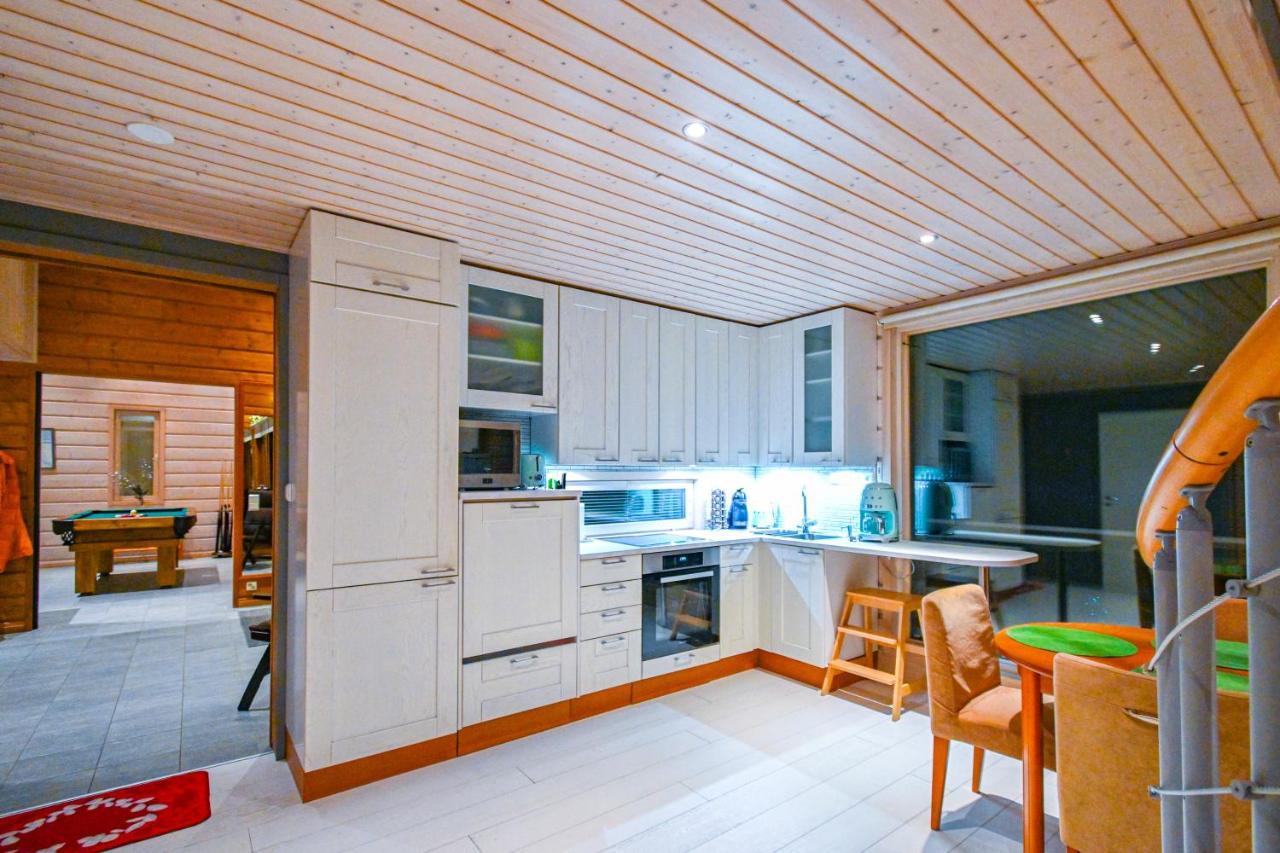 Pielislinna Kolinkylä Esterno foto